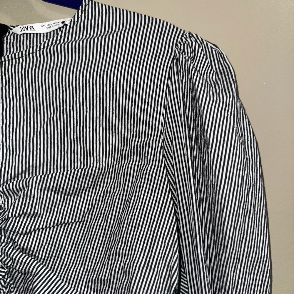 Zara Black and White Striped Blouse - Picture 3 of 5